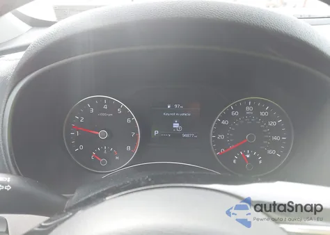 2020 Kia Sportage Ex z USA, uszkodzony, nr VIN KNDPNCAC9L7637992